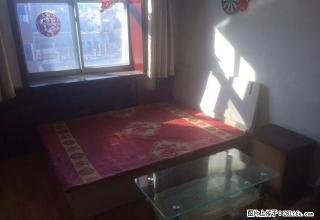 (单间出租)单间干净近公交随时看房简单装修可押一付一房价位低多套房源 - 大连28生活网 dl.28life.net